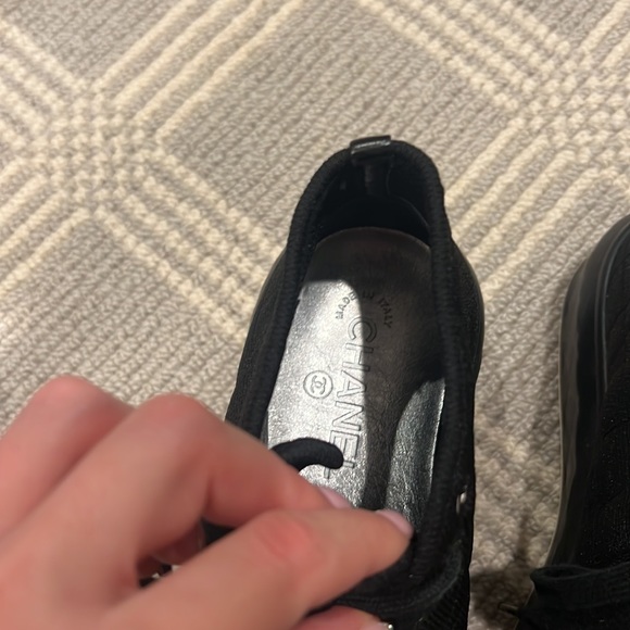 Chanel Interlocking CC Logo Leather Trim Embellishment - Picture 7 of 8